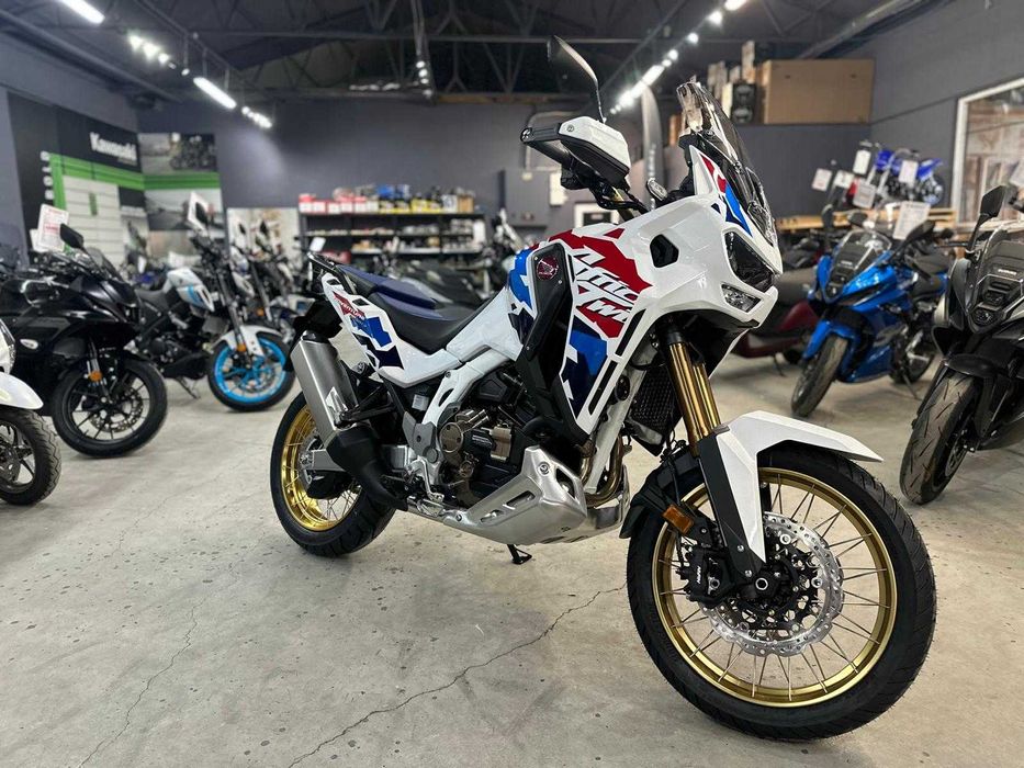 Honda Africa Twin Adventure Sports DCT 25 Honda Constanta by EST BIKE