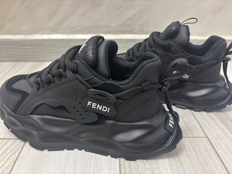 Adidasi Fendi Barbati