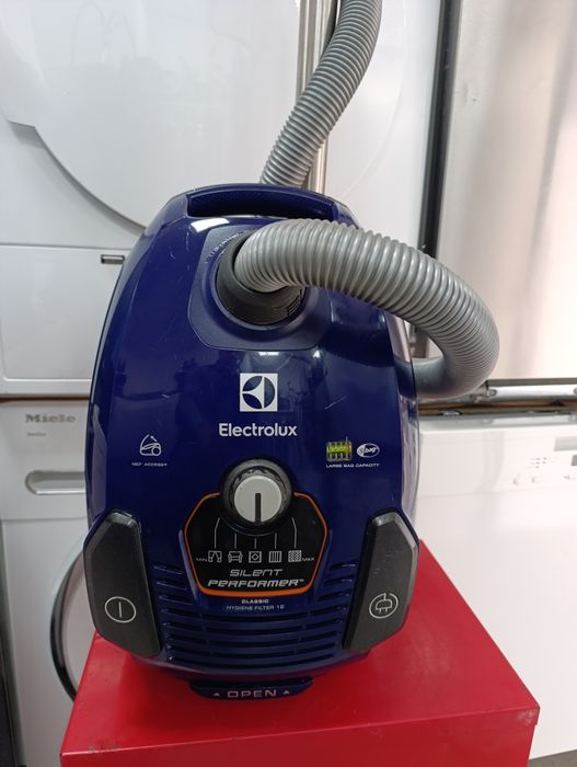 Прахосмукачка Electrolux