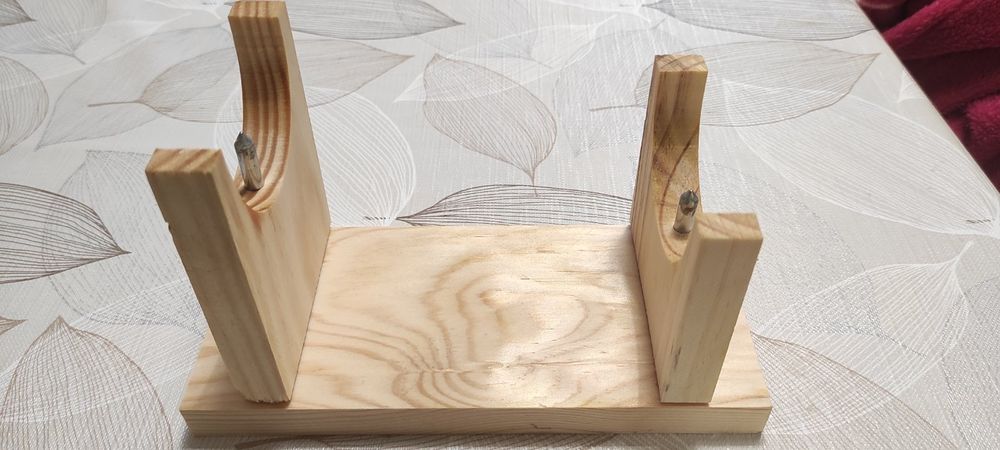 Дървена поставка за месо