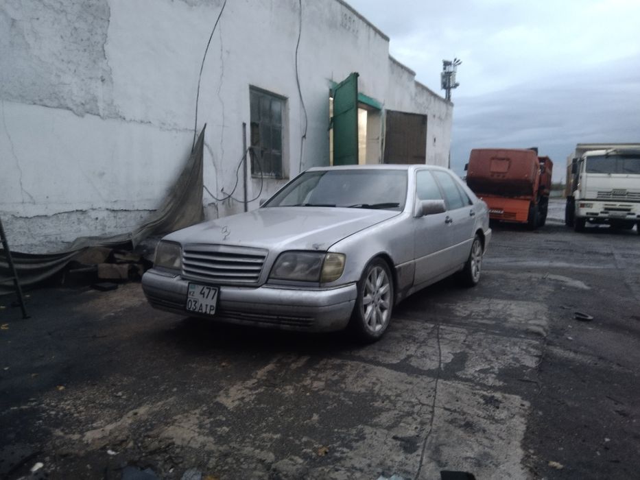 Мерс 140 кузов на ходу