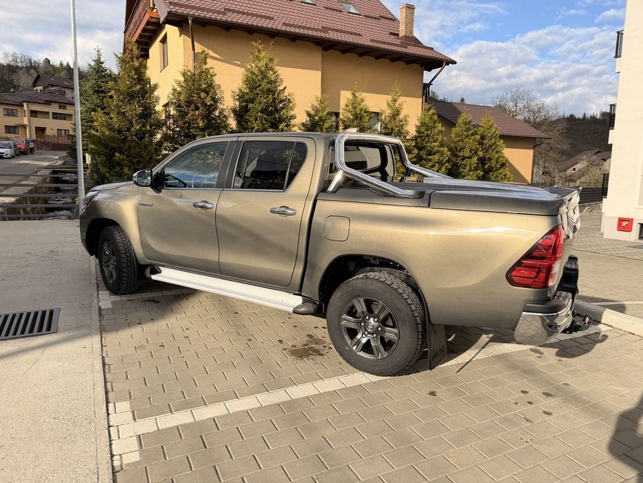 Toyota Hilux 2.4D