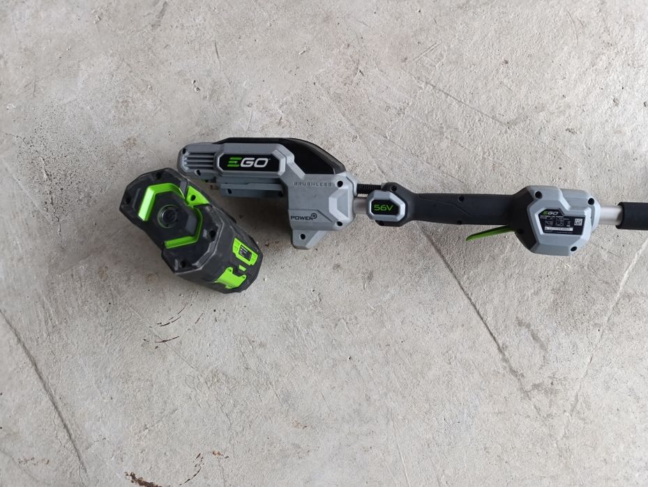 Coasa electrica ego power pe acumulator  TS1510E