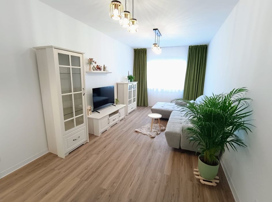 Apartament cochet cu 3 camere 2 bai și parcare privata in Selimbar zona Brana