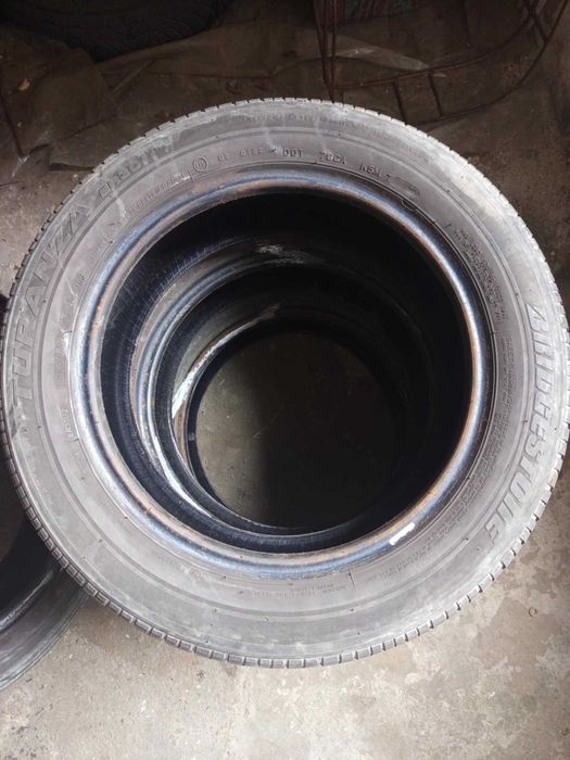 Продавам 4 гуми Бриджстоун Туранза 185/60/15