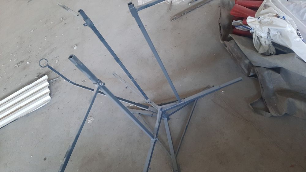 Размотчики бухт  для труб  и кабелей