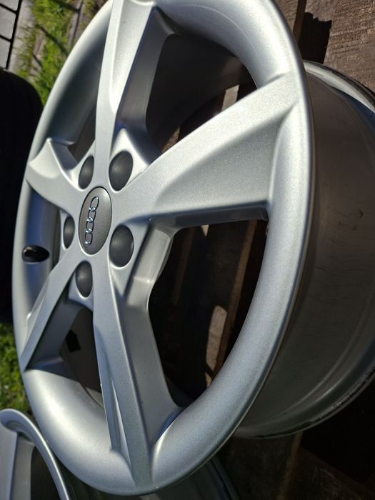 16" 5Х112мм Ауди А3, Audi A3 - 5x112mm Оригинални Алуминиеви джанти