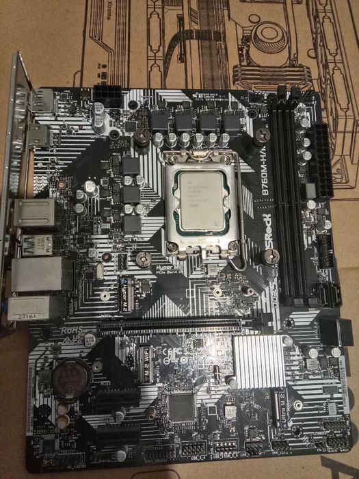 Продам мамка и проц b760-i7 13700/h470-i9 10900