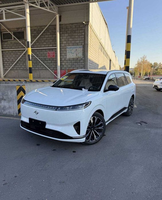 Dongafeng 008 6 metalik