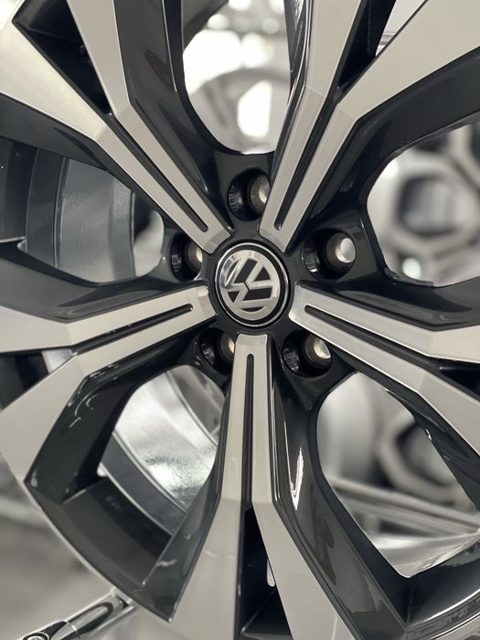 Jante R18 VW Tiguan T Roc Golf 8 7 6 5 Jetta Touran originale 5X112