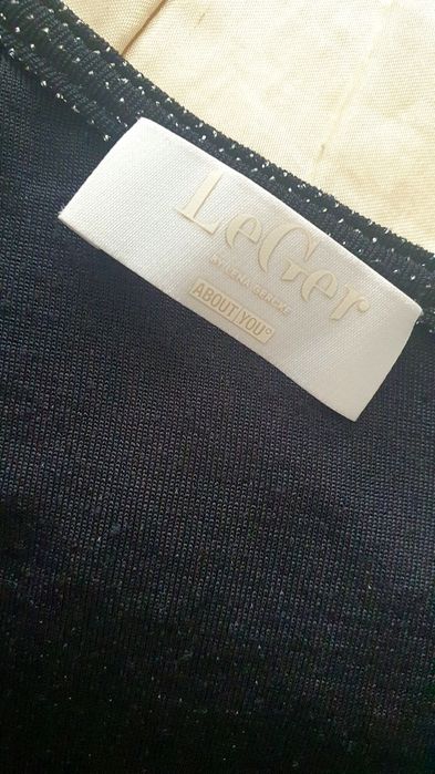 Rochie neagră LeGer About You XS by Lena Gercke  mini cu fir argintiu sexy club party elegantă