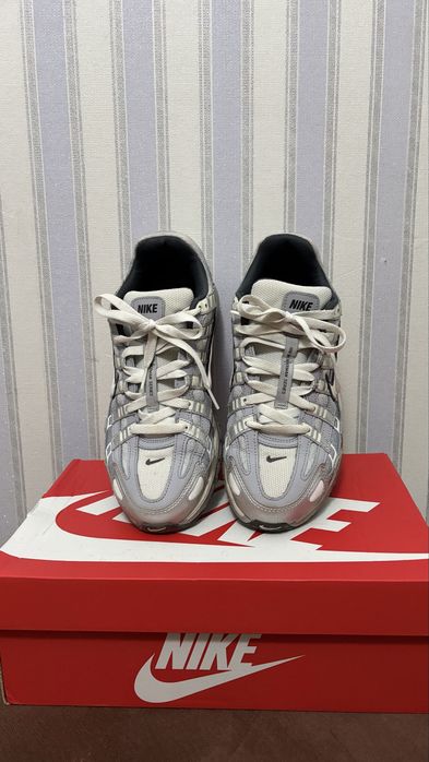 Nike p6000 9 us 42,5 eur