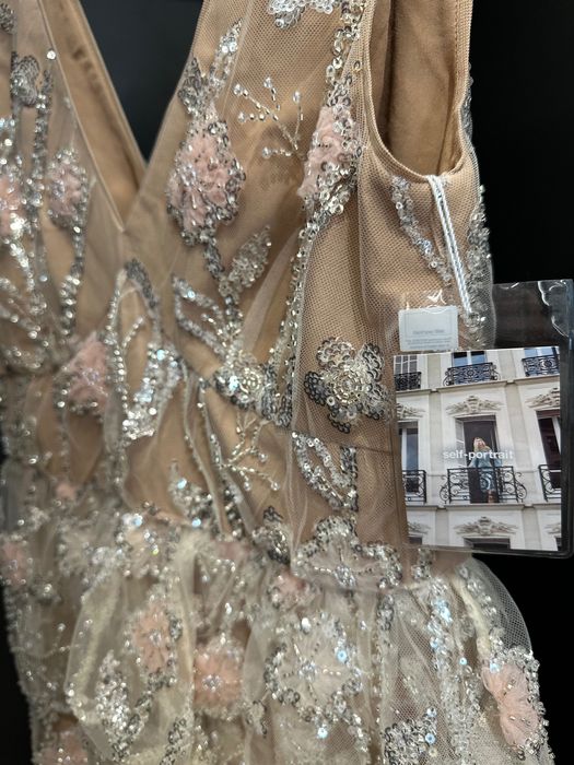 Self-Portrait рокля с пайети и флорални апликации