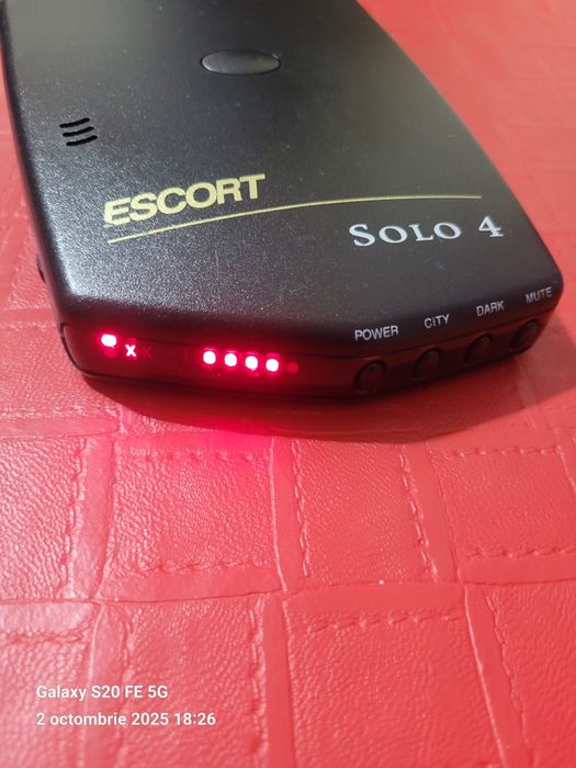 Detector radar portabil ESCORT Solo 4