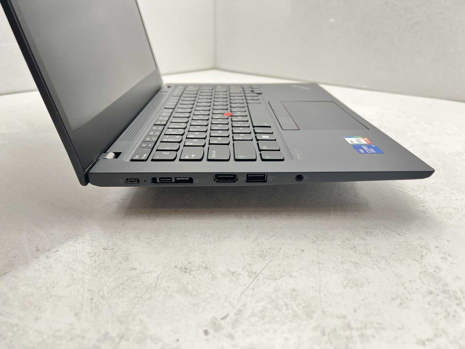 бизнес клас Lenovo ThinkPad T14s G2 14" i7-1185G7 32GB 510GB клас А с Гаранция