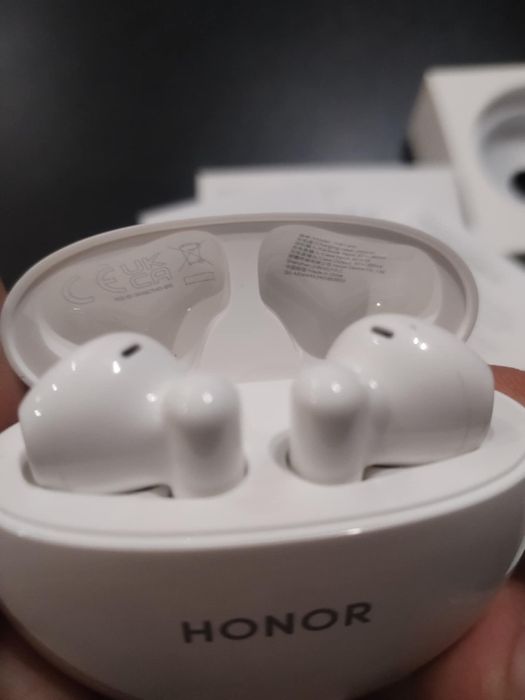 Безжични слушалки