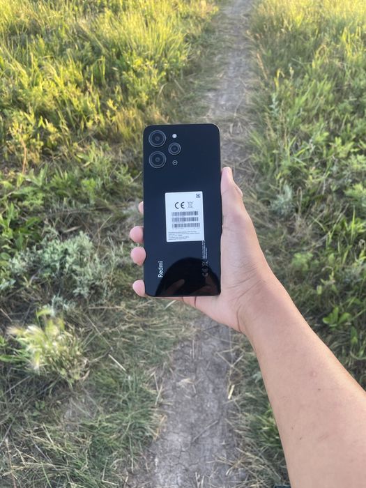 Продам Readme 12 на 128 ГБ