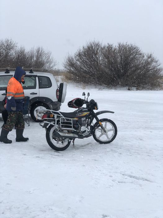 Мотоцикл Suzuki 150сс новый