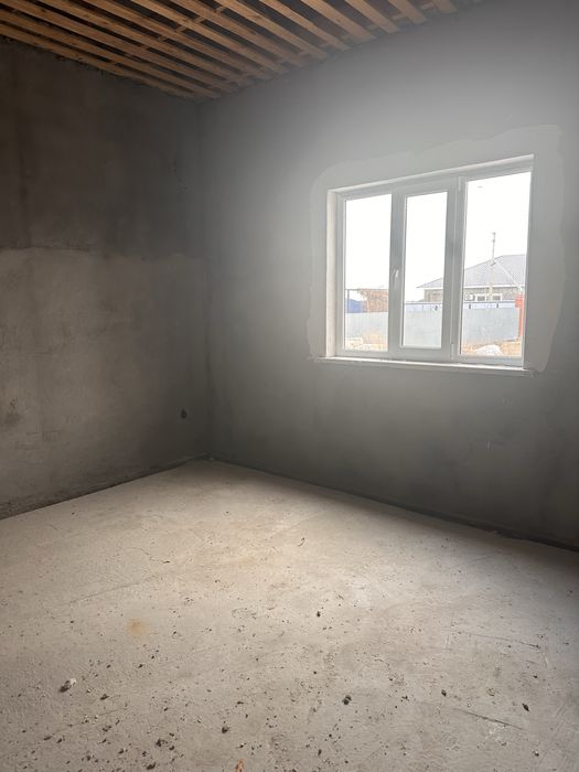 Недостроеный дом