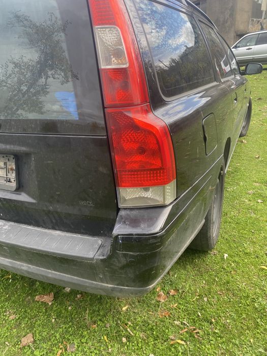 Volvo V70 2006г 2.4 140кс