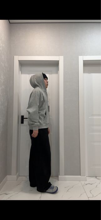 Базовая сервя зип худи оверсайз