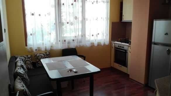 Дава се под наем Двустаен апартамент в Бургас, Зорница - 56 кв.м за 225 € - Снимка #8