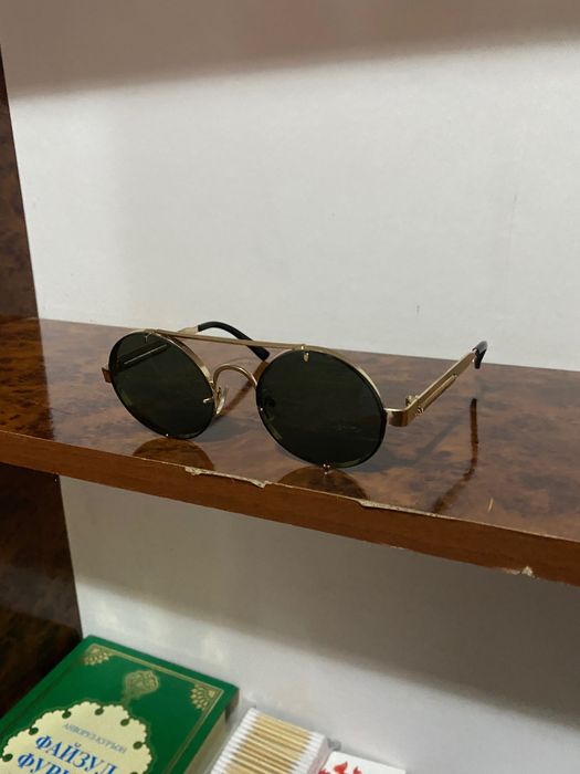 Ochki model prodayotsya