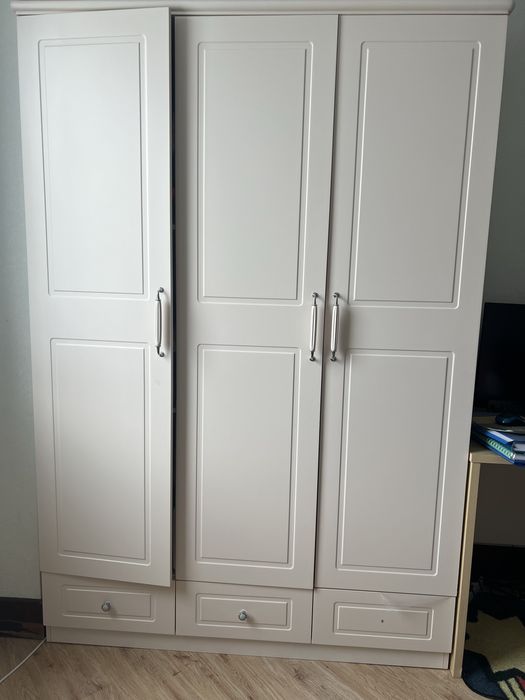 Продам детский шкаф