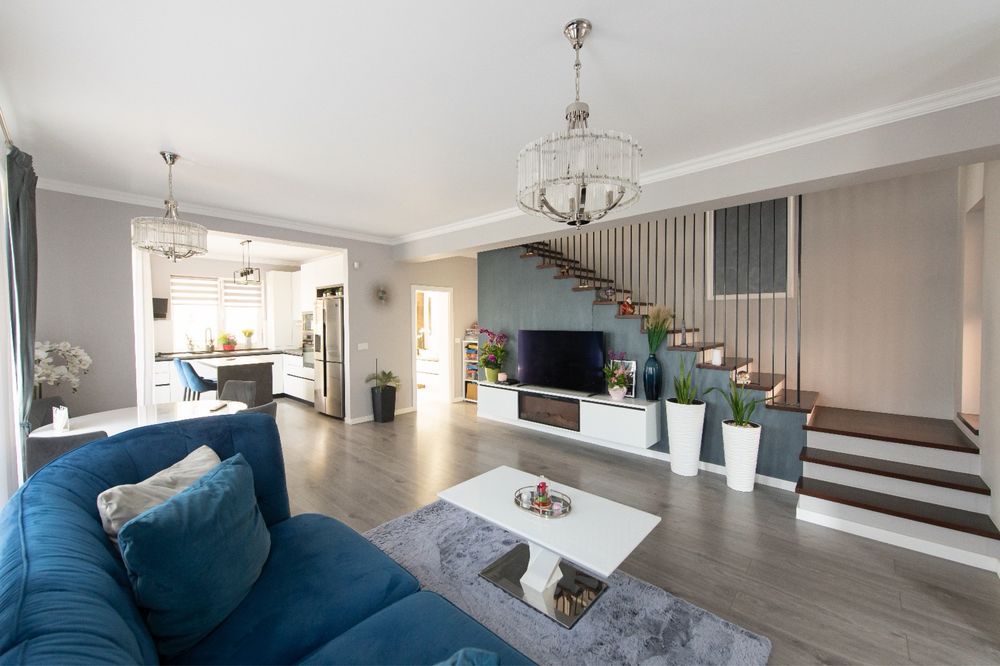 Duplex de vanzare 4 camere in Bucovat