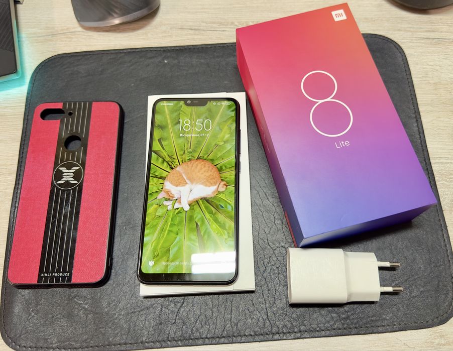 Mi 8 lite global 6/128