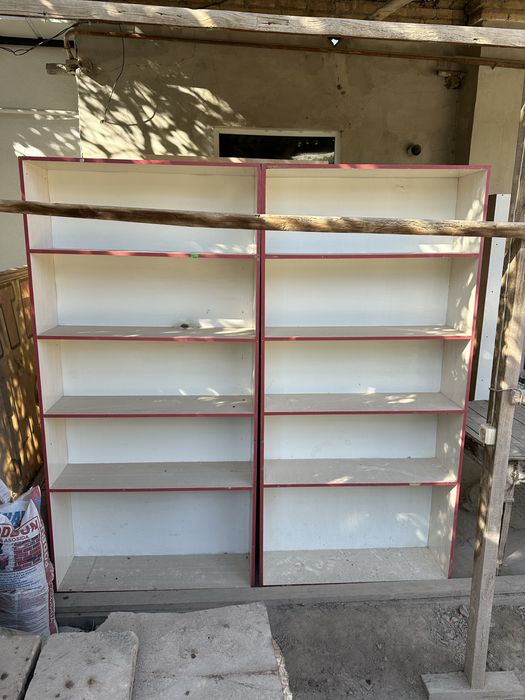 Mebel polkalar sotiladi