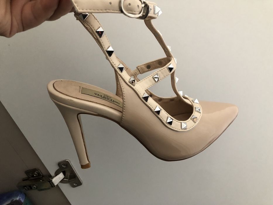 Туфли почти жаңа