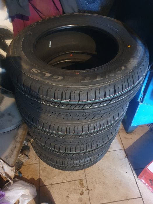 Продаю шины новые
