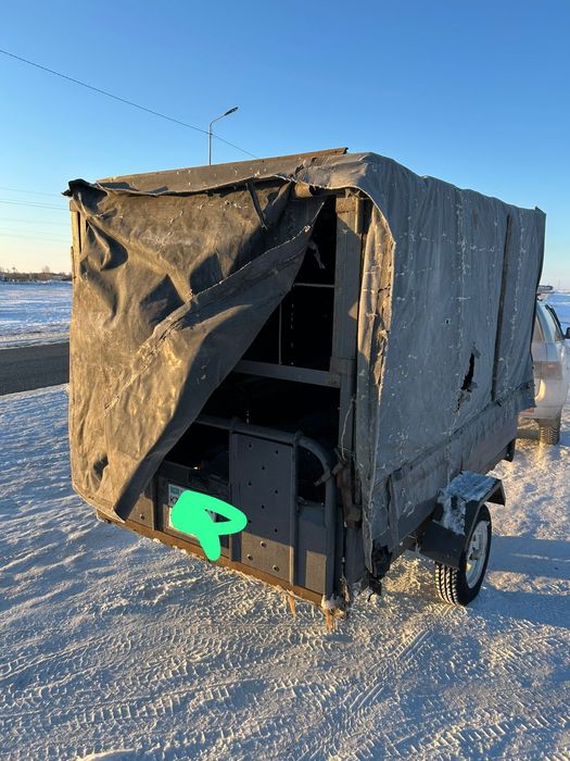 Продам прицеп коневозка