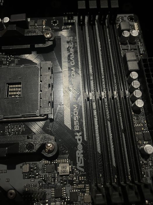 Asrock b550m phantom gaming 4