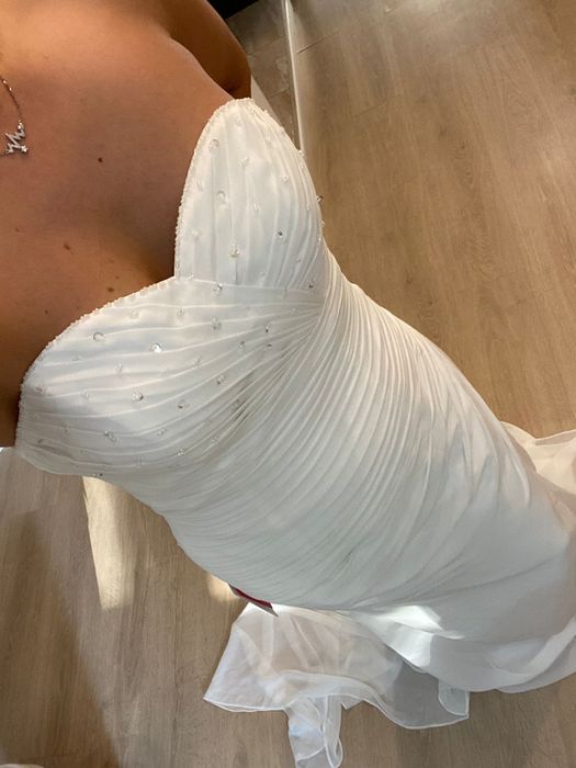 Булчинска рокля JJ's house