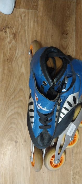 Профессиональные  роликовые коньки