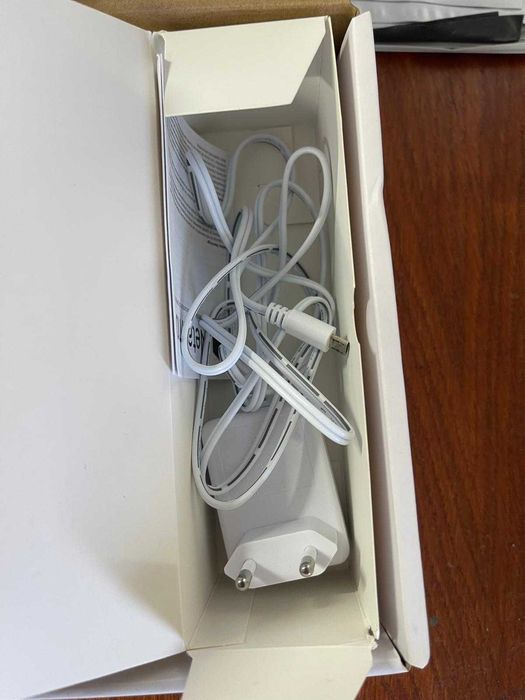 Senzor inteligent Netatmo pentru calitatea aerului din interior, senzor de CO₂, temperatură, umiditate, zgomot – Alb – Ediție limitată