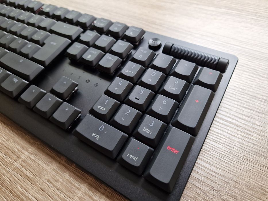 Razer Deathstalker V2 Pro Wireless Безжична Клавиатура с проблем