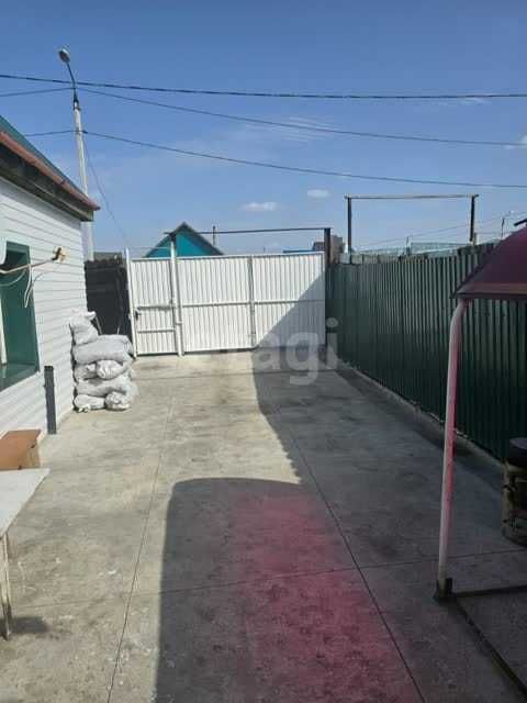 В продаже дом 3 комнаты, район Аквапарка