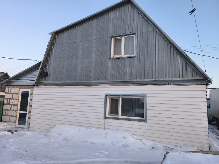 Продам дом. По кр.яр дачи.
