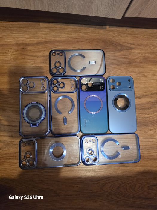 Кейсове за iphone 17 pro max