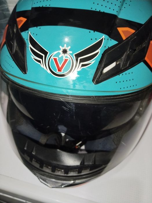 Продается мото шлем