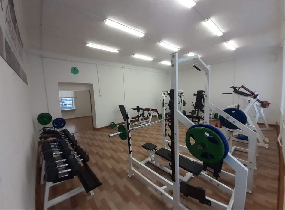 Продается оборудование для тренажерного зала