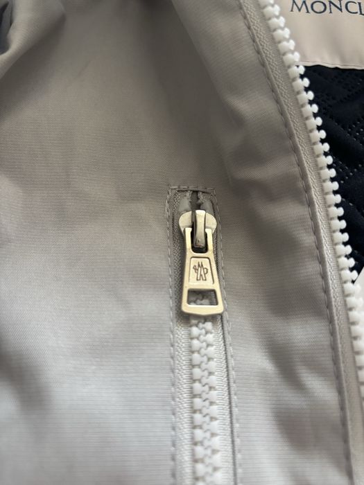 Geaca windbreaker Moncler