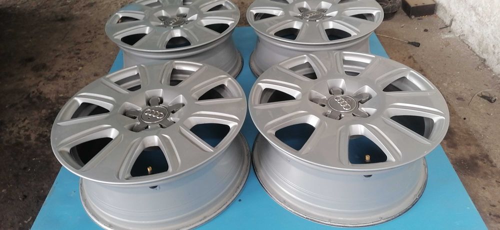 Оригинални джанти за Audi q3 6.5x16 et33 централен отвор 57