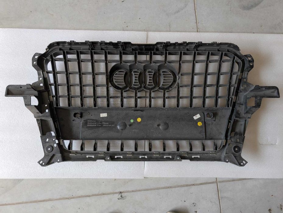 Audi Q5 13-17 S line централна решетка