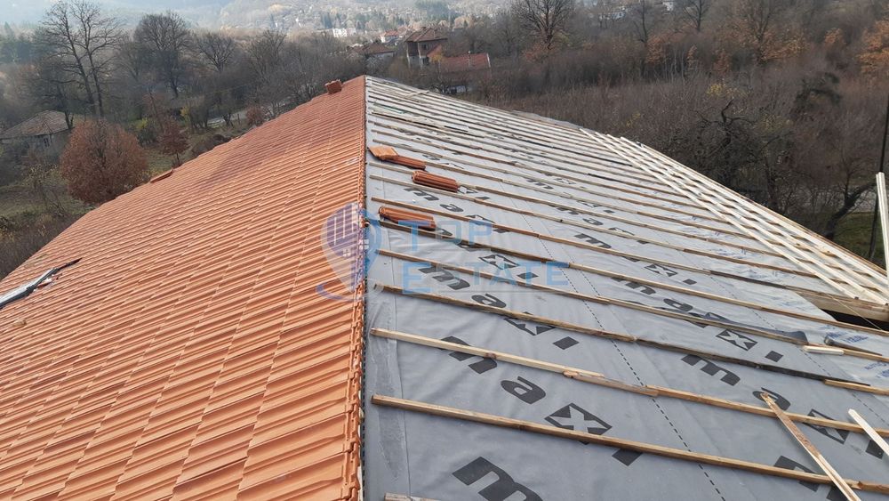 Продава се Къща в с. Царева ливада, Област Габрово - 600 кв.м за 131 €/кв.м - Снимка #6