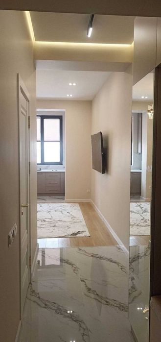 Срочно Продаётся ШРуставели 2/11/12 евро ремонт с мебелью техникой !