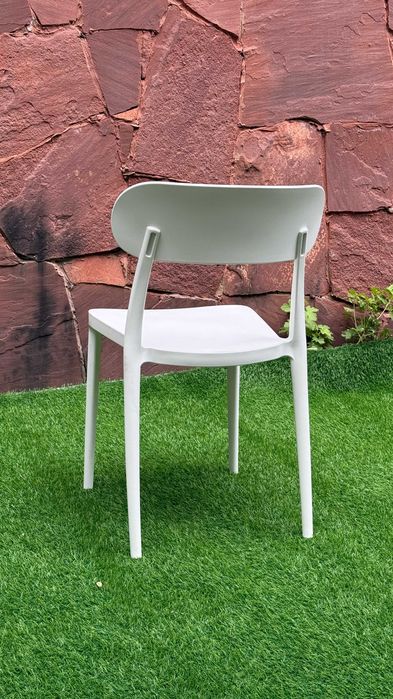 Стулья белые Микки